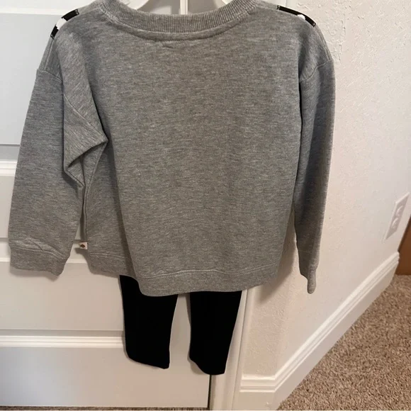 Kate Spade Gray Sweatshirt with Polka Dot Scarf Design 3T, NWT - Picture 2 of 4